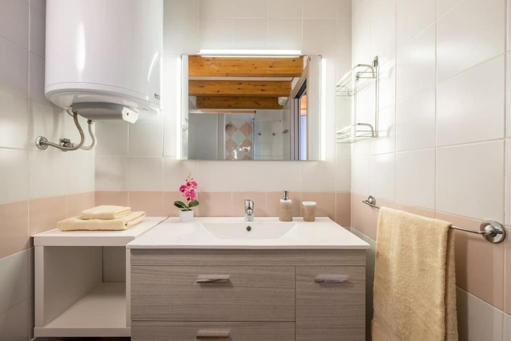 Sea View- 5 Minutes From The Beach Garden, Wi-Fi, Bbq Costa Rei Bagian luar foto